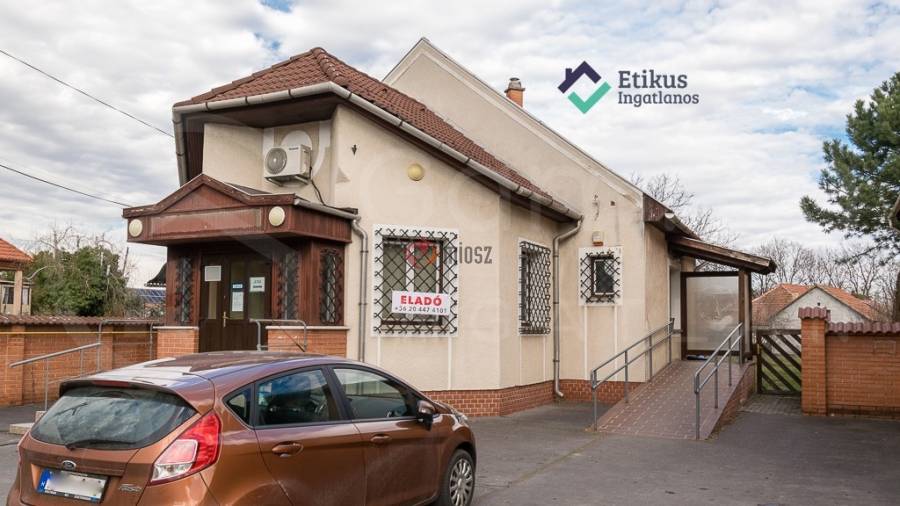 eladó családi ház, Szirmabesenyő
