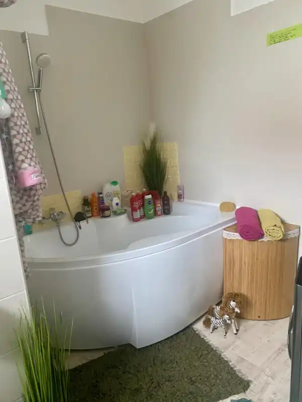 Eladó családi ház, Tata 5 szoba 180 m² 84.88 M Ft