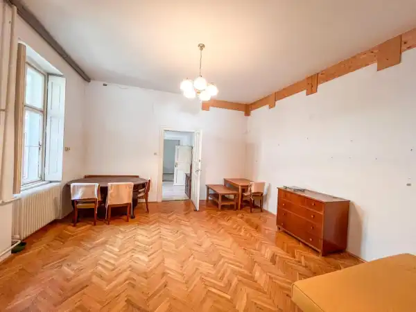 Eladó családi ház, Tata 5 szoba 200 m² 119 M Ft