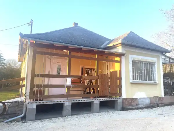 Eladó családi ház, Telki 3 szoba 105 m² 94.9 M Ft