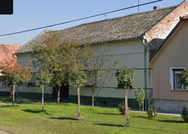 Eladó családi ház, Vaskút 3 szoba 225 m² 19 M Ft