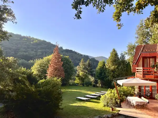 Eladó családi ház, Visegrád 5 szoba 300 m² 199 M Ft