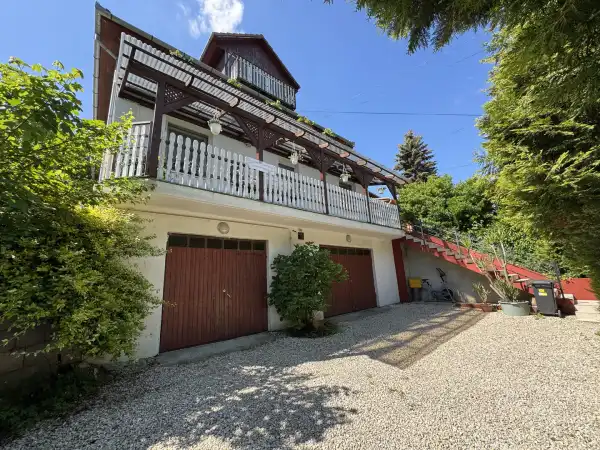 Eladó családi ház, Zalakaros 9 szoba 190 m² 64.5 M Ft