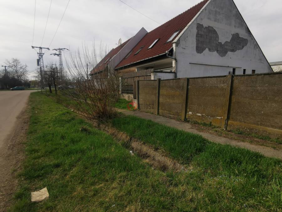 eladó  Építési telek, Orosháza