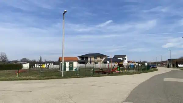 Eladó Építési telek, Szeged 1105 m² 59.99 M Ft