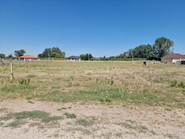 Eladó Építési telek, Tura 837 m² 19.5 M Ft