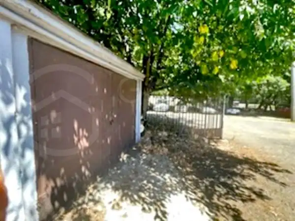 Eladó garázs, Miskolc 15 m² 7.2 M Ft