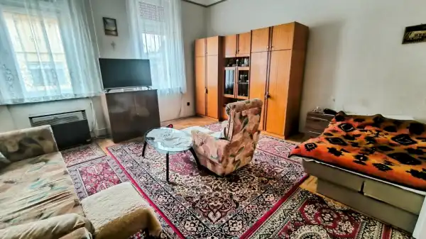 Eladó házrész, Budapest, XV. kerület 4 szoba 137 m² 89 M Ft