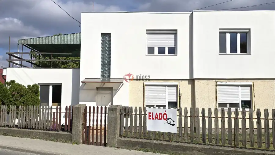 eladó házrész, Szigetszentmiklós