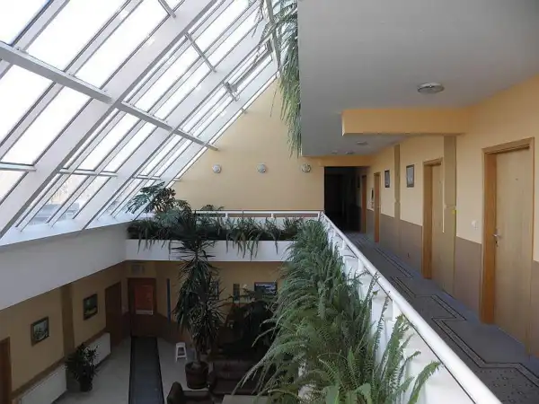 Eladó hotel, szálloda, Zalakaros 44 szoba 2650 m² 1612 M Ft