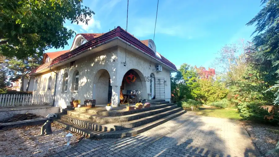 eladó ikerház, Budapest, XVI. kerület
