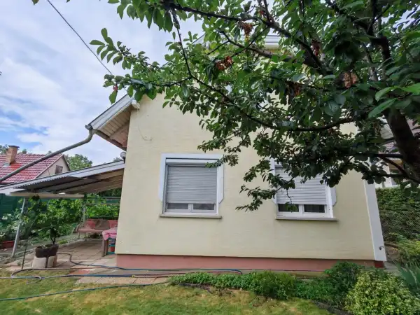 Eladó ikerház, Budapest, XVII. kerület 2 szoba 72 m² 69.5 M Ft