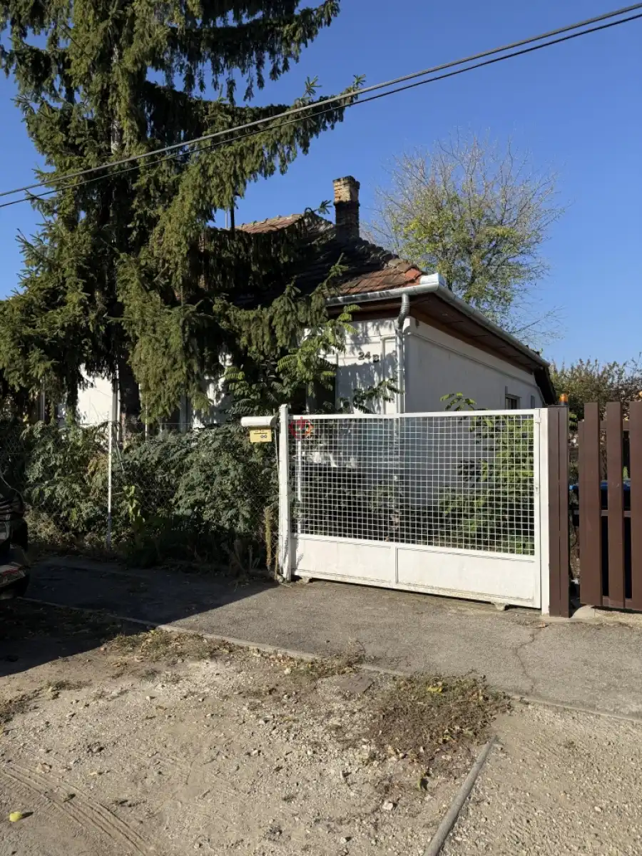 eladó ikerház, Budapest, XVIII. kerület
