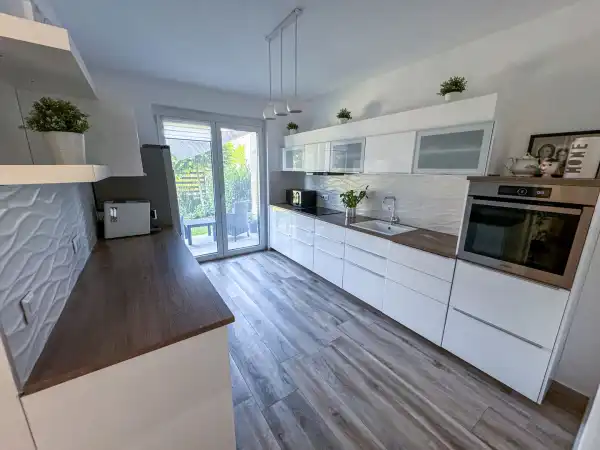 Eladó ikerház, Budapest, XVIII. kerület 5 szoba 153 m² 219 M Ft