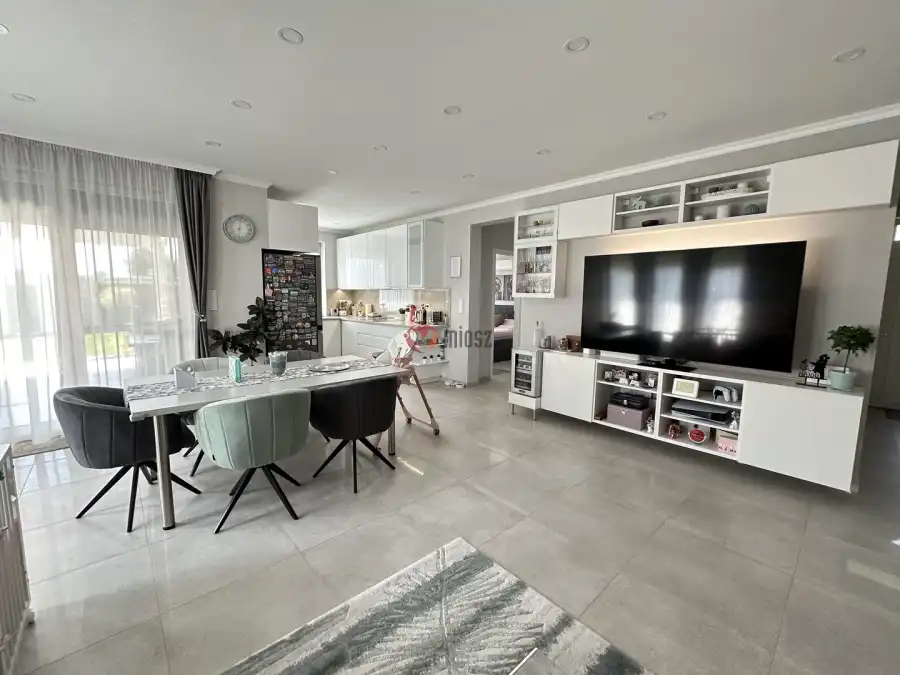 eladó ikerház, Halásztelek