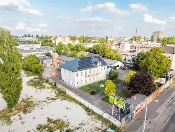 Eladó ipari ingatlan, Budapest, IX. kerület 2230 m² 1930 M Ft