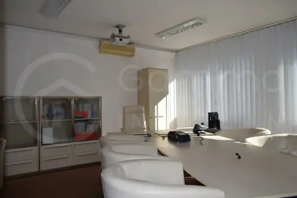 Eladó ipari ingatlan, Miskolc 2200 m² 550 M Ft Eladó ipari ingatlan, Miskolc 2200 m² 550 M Ft