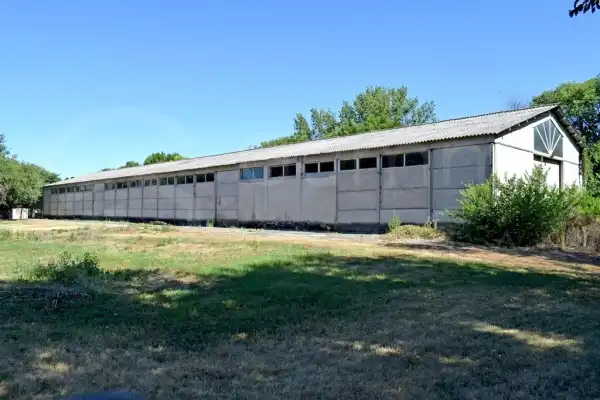 Eladó ipari ingatlan, Szikszó 900 m² 160 M Ft