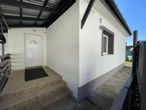 Eladó ipari ingatlan, Tata 31 szoba 845 m² 650 M Ft