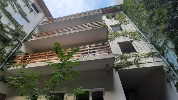 Eladó iroda, Budapest, IX. kerület 10 szoba 1450 m² 950 M Ft
