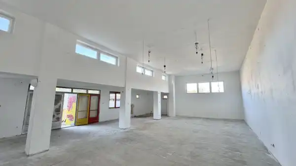 Eladó iroda, Budapest, XXIII. kerület 1 szoba 124 m² 69.8 M Ft