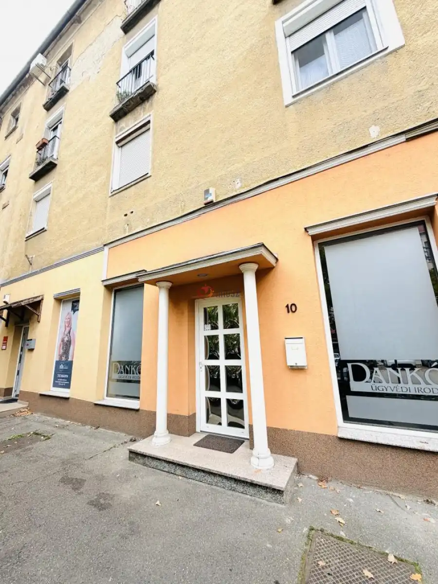 eladó iroda, Tatabánya
