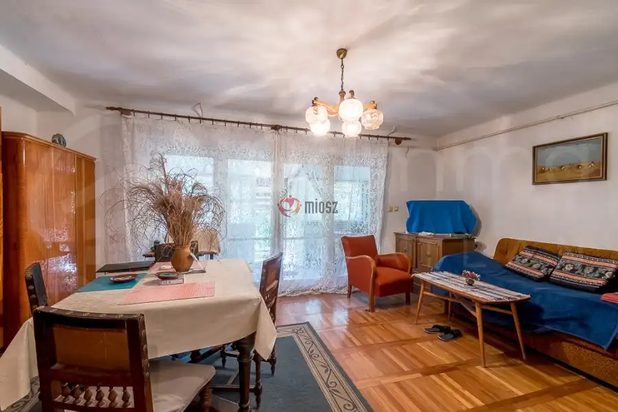 eladó nyaraló, Harsány