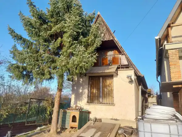 Eladó nyaraló, Környe 3 szoba 54 m² 16.5 M Ft