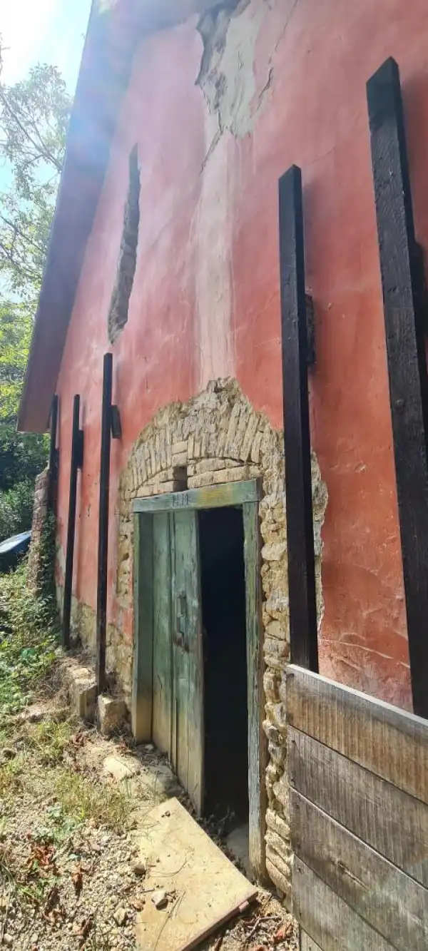 Eladó nyaraló, Süttő 1 szoba 45 m² 6.9 M Ft