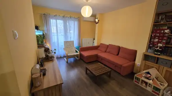 Eladó panellakás, Budapest, III. kerület 3 szoba 73 m² 88 M Ft