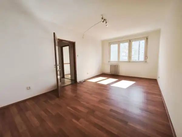 Eladó panellakás, Budapest, III. kerület 1+2 szoba 51 m² 56.9 M Ft