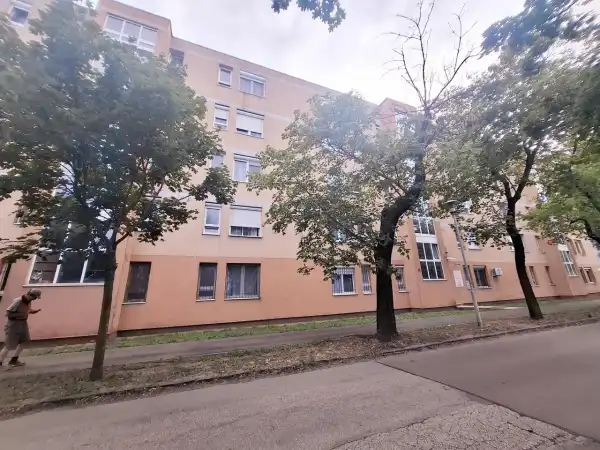Eladó panellakás, Budapest, X. kerület 2+1 szoba 56 m² 56.9 M Ft