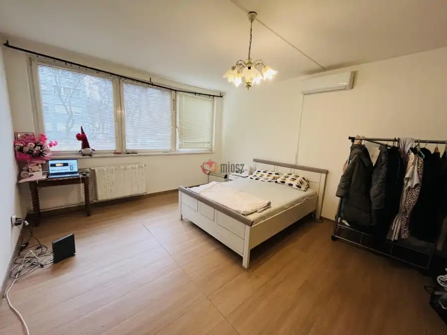 eladó panellakás, Budapest, XXI. kerület