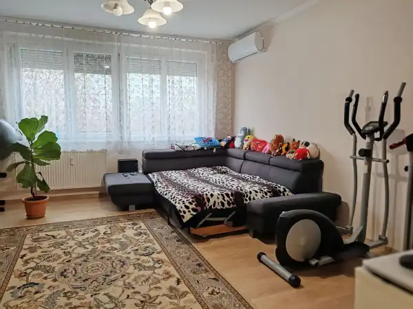 Eladó panellakás, Budapest, XXI. kerület 2 szoba 55 m² 63.9 M Ft