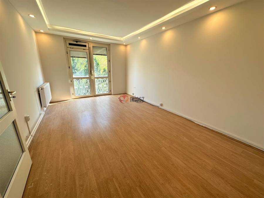 eladó panellakás, Kaposvár