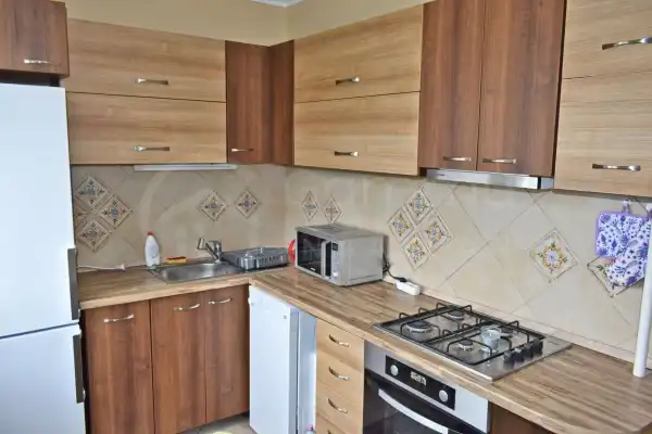 Eladó panellakás, Miskolc 2+1 szoba 63 m² 33.7 M Ft