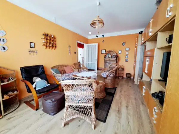 Eladó panellakás, Miskolc 2+2 szoba 73 m² 39.5 M Ft