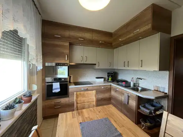 Eladó panellakás, Mosonmagyaróvár 3 szoba 69 m² 56.5 M Ft