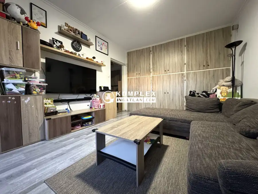 eladó panellakás, Mosonmagyaróvár