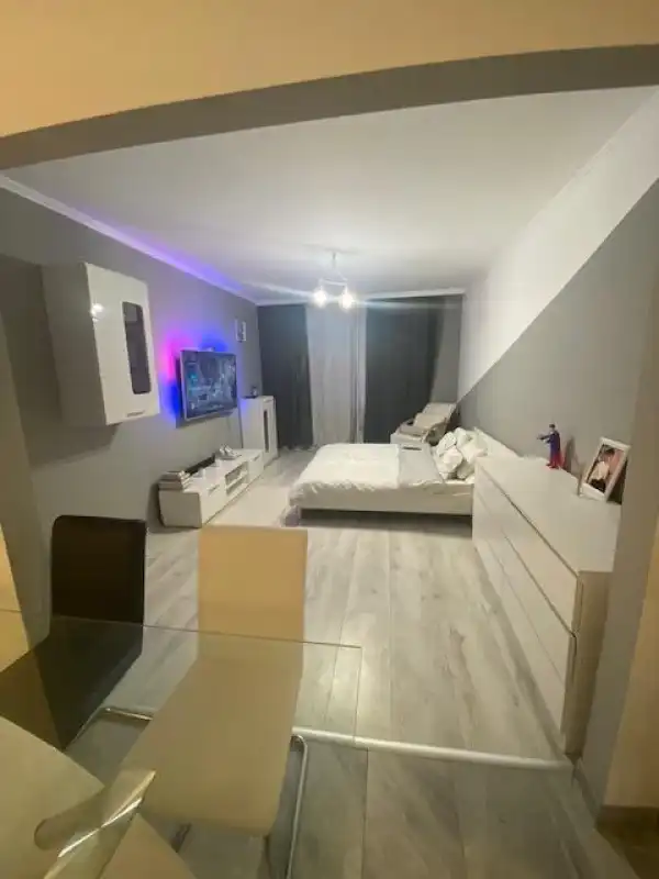 Eladó panellakás, Oroszlány 2 szoba 53 m² 29.5 M Ft
