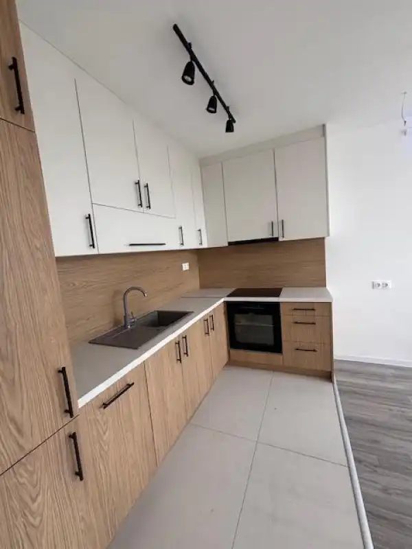 Eladó panellakás, Tatabánya 3 szoba 53 m² 48.9 M Ft