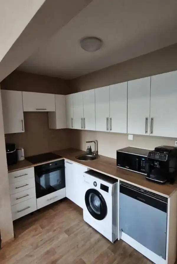 Eladó panellakás, Tatabánya 2+1 szoba 55 m² 42.9 M Ft