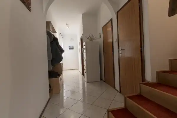 Eladó sorház, Vác 4 szoba 150 m² 74.9 M Ft