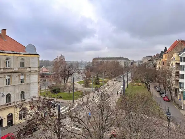 Eladó téglalakás, Budapest, II. kerület 8 szoba 254 m² 269 M Ft