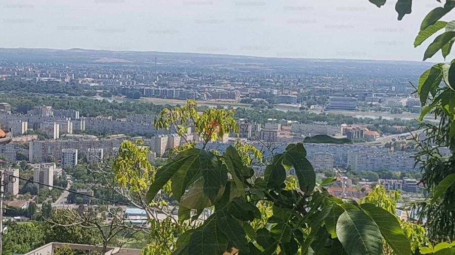 eladó téglalakás, Budapest, III. kerület