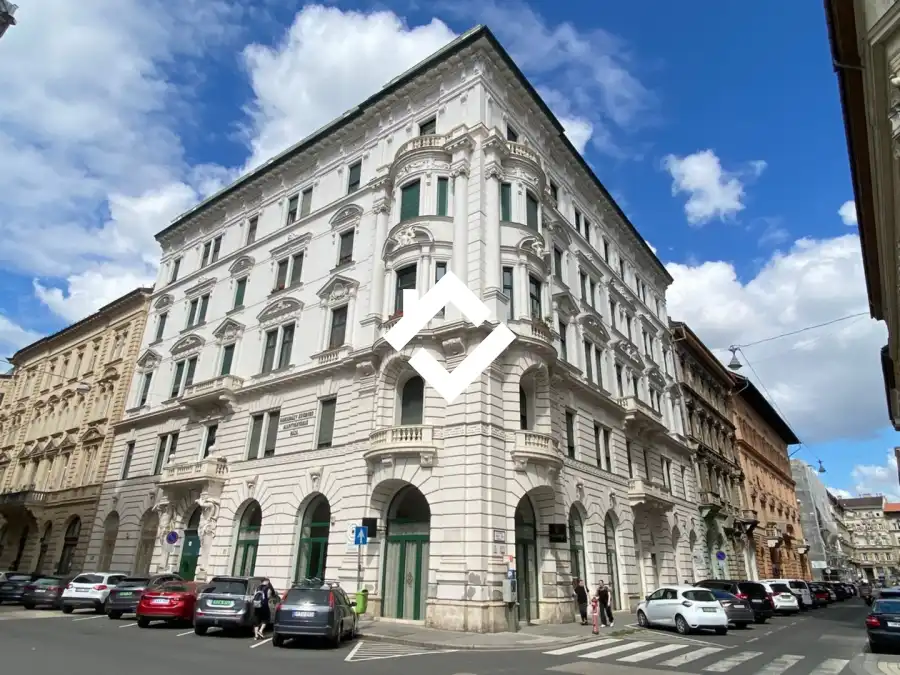 eladó téglalakás, Budapest, V. kerület