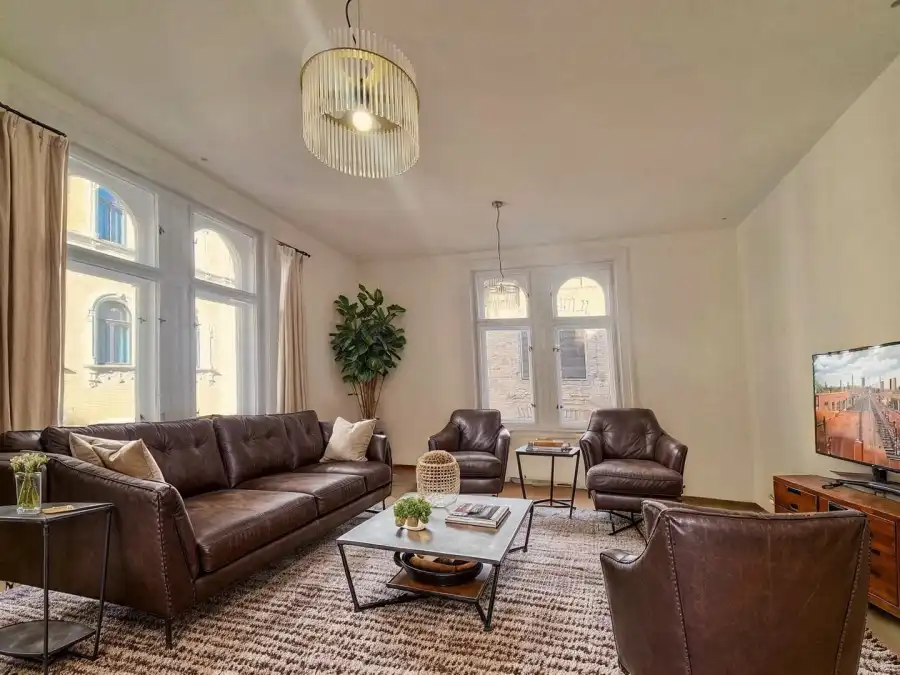 eladó téglalakás, Budapest, VI. kerület