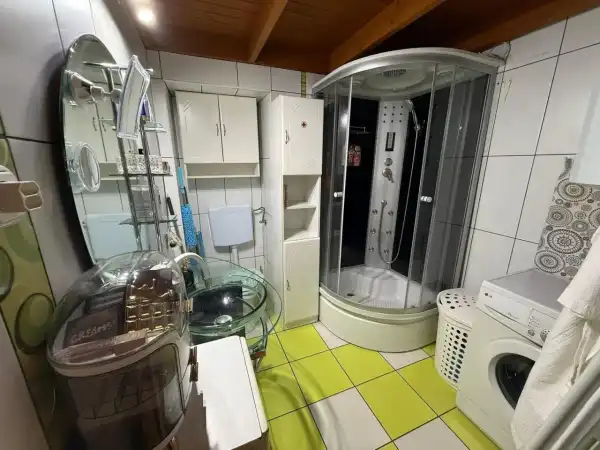 Eladó téglalakás, Budapest, VII. kerület 2 szoba 28 m² 43 M Ft