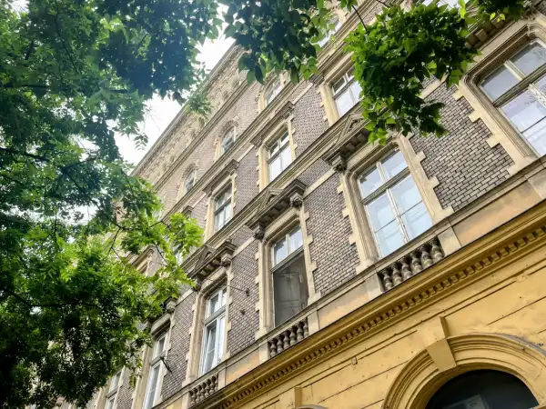 Eladó téglalakás, Budapest, VIII. kerület 2+1 szoba 75 m² 92 M Ft