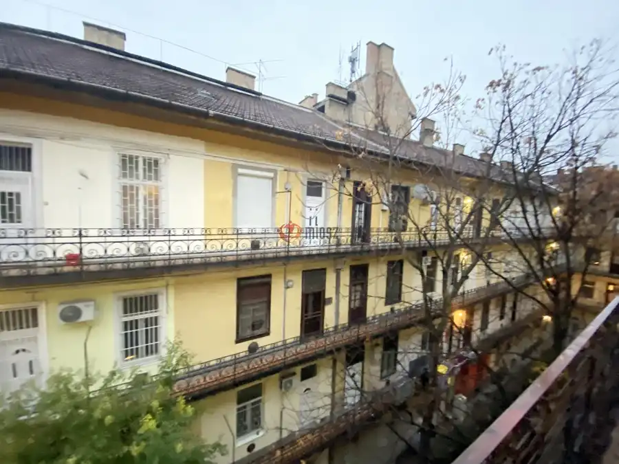 eladó téglalakás, Budapest, VIII. kerület